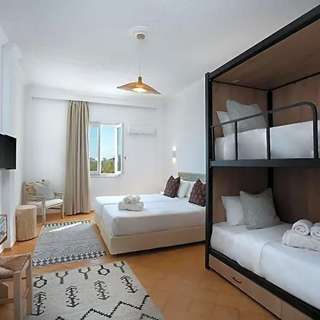 Selina Hotel Parikia (Paros)