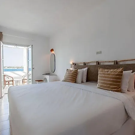 Selina 4* Parikia (Paros)